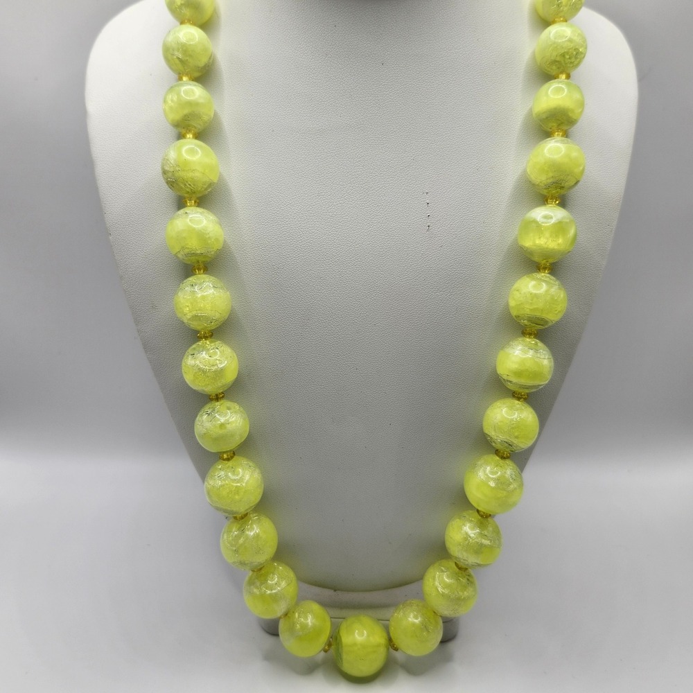 Vintage Trifari‎ Yellow Lucite Bead Necklace Gold Tone Adjustable Chain Choker